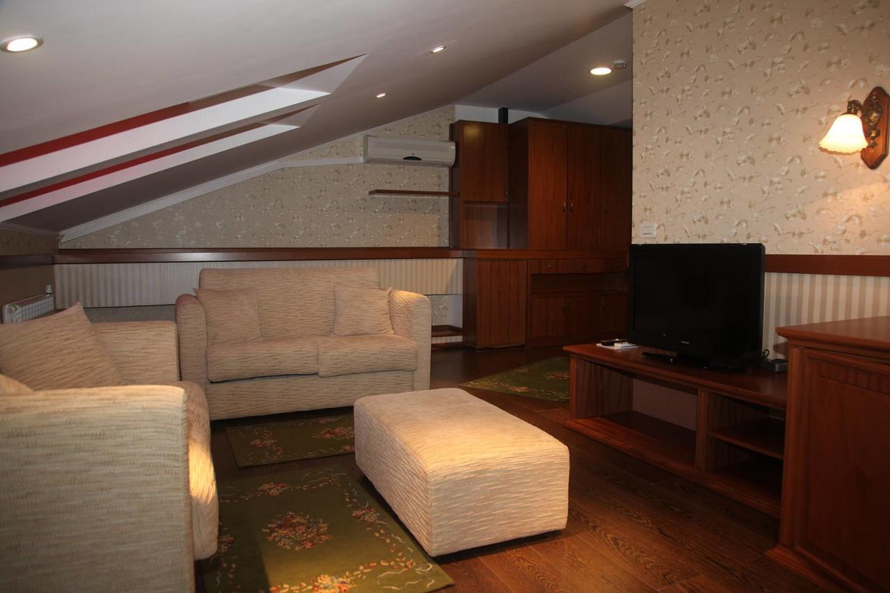 Vila Sigal Pogradec Exterior photo