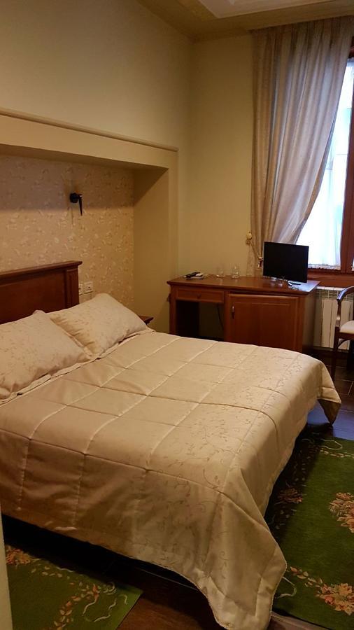 Vila Sigal Pogradec Exterior photo
