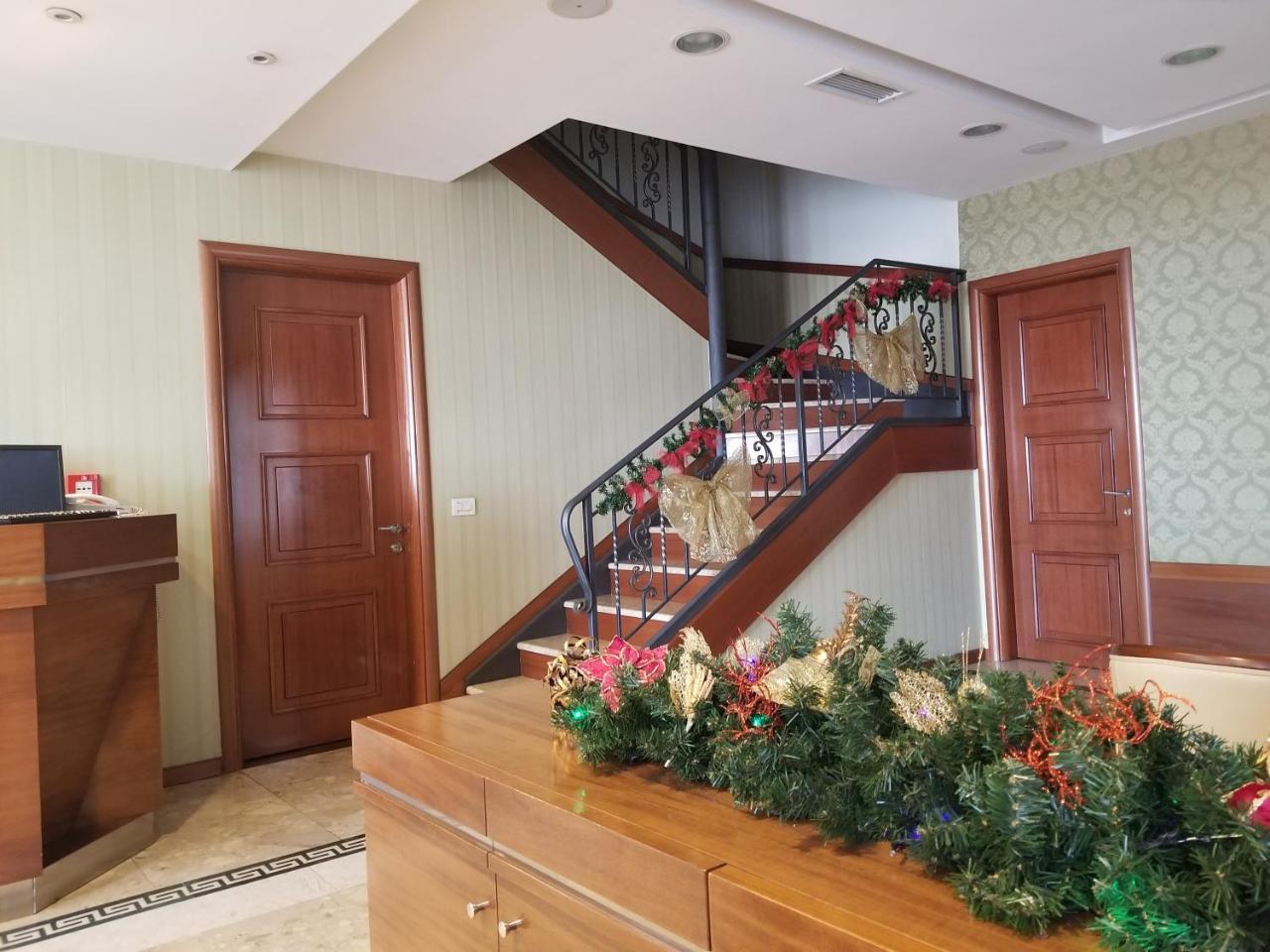 Vila Sigal Pogradec Exterior photo
